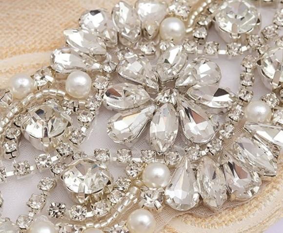 Cinto de Strass e Pérolas Aplique 18cm!