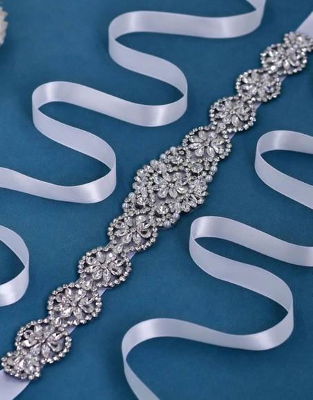Cinto de Strass Prata Aplique 36cm