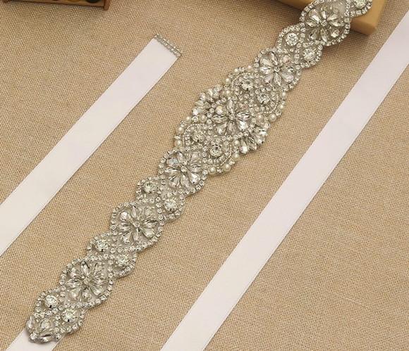 Cinto de Strass Prata Aplique Grande 57cm
