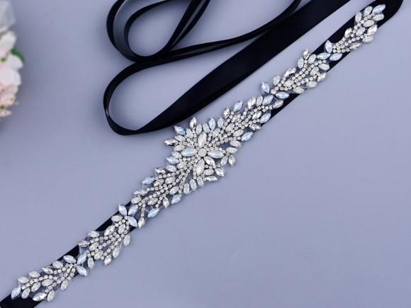 Cinto de Strass Prata com Aplicação de Pedra Opala