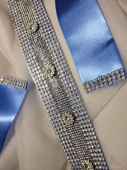Cinto de strass prata largo 4cm com flores 3D