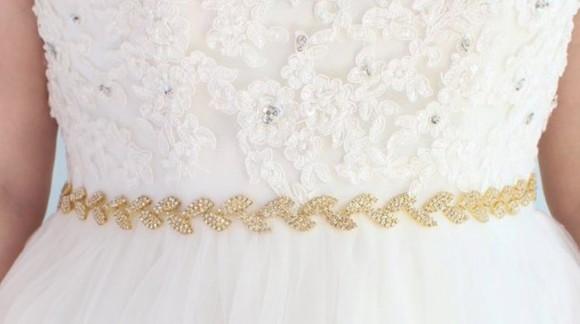 Cinto Dourado Folhas de Strass