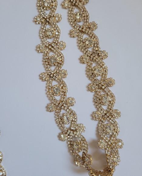 Cinto Dourado Renda de Strass