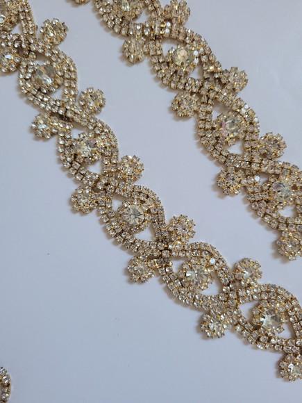 Cinto Dourado Renda de Strass
