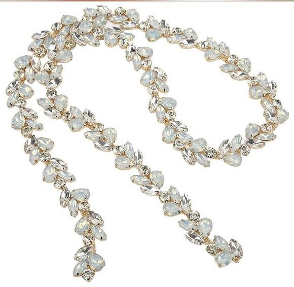 Cinto Folhas de Cristal com Opala
