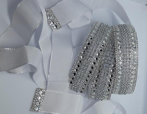 Cinto Prateado com Strass e Mini Espelhos