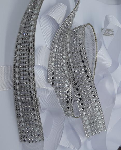 Cinto Prateado com Strass e Mini Espelhos