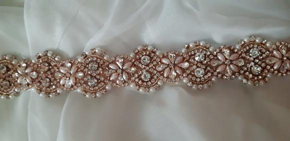 Cinto Rosé de Strass e Pérolas