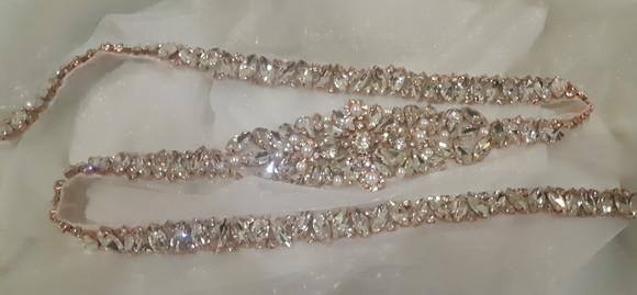 Cinto Rosé Gold Grande de Strass e Pérolas