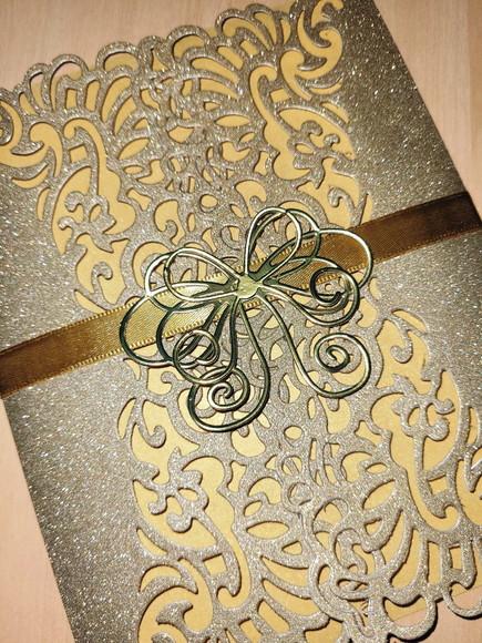 Convite Dourado com Glitter, Incluindo Impressão e Arte