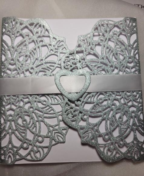 Envelope Rendado Prata com Glitter para convite casamento 15 anos