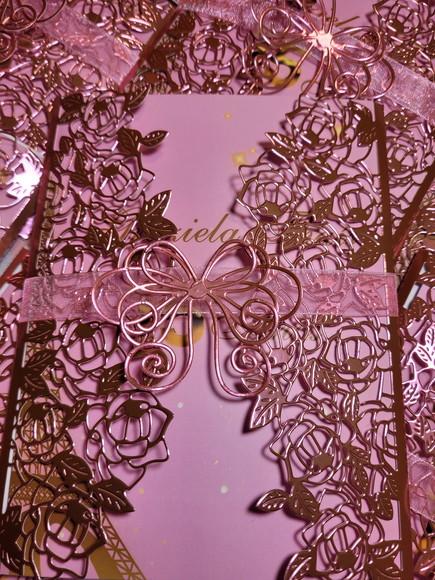 Convite Rosa em Papel Laminado
