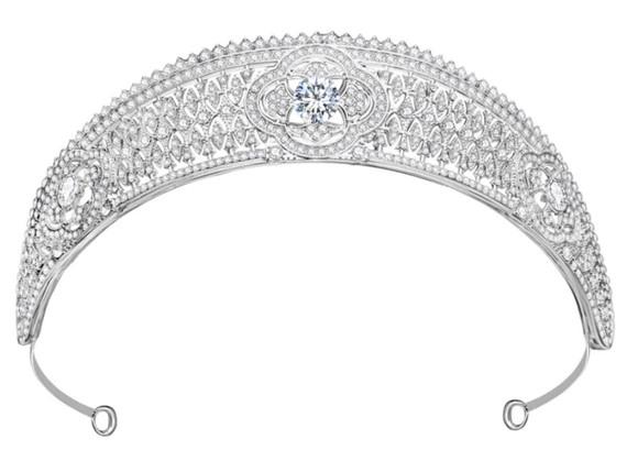 Coroa Tiara Rendada de Strass prata