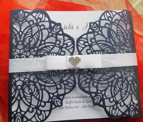 Envelope Rendado Azul Metalizado para Convite