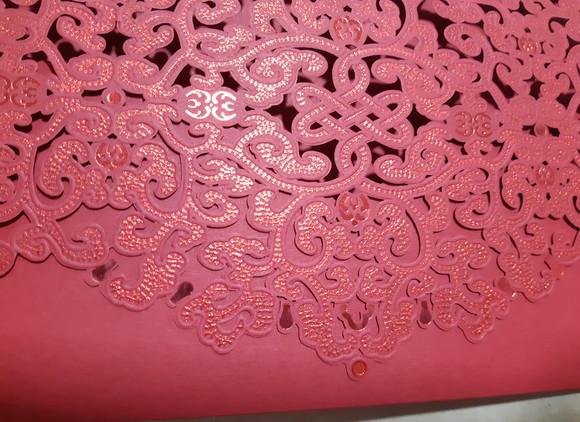 Envelope Rendado Vermelho para convite