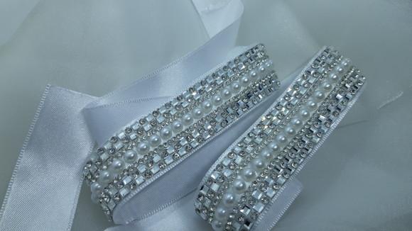 Kit Cinto e Acessório para Cabelo Strass com Pérolas Prata