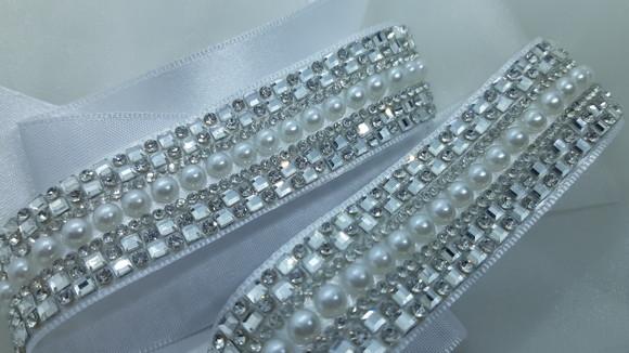 Kit Cinto e Acessório para Cabelo Strass com Pérolas Prata