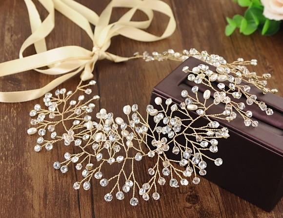Kit com 4 Apliques Folhas de Strass Dourado