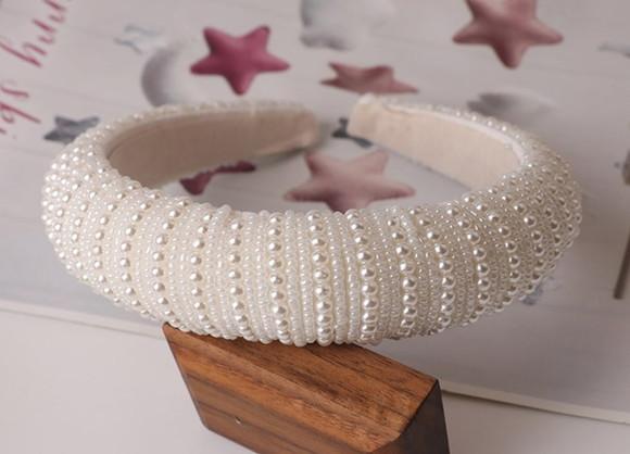 Tiara Bordada de Pérolas para Noiva