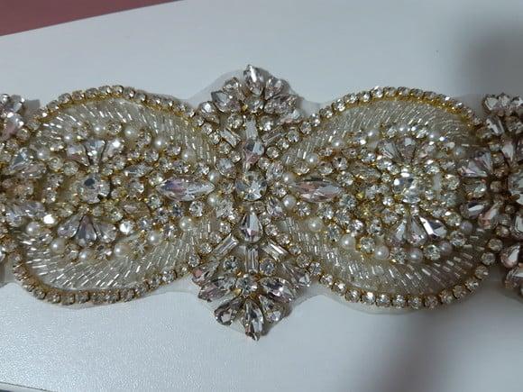 Aplique de Strass Grande Dourado Tamanho 38,5 x 7,5