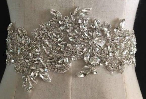 Apliques Bordados de Pedraria para Vestido (2 Peças)