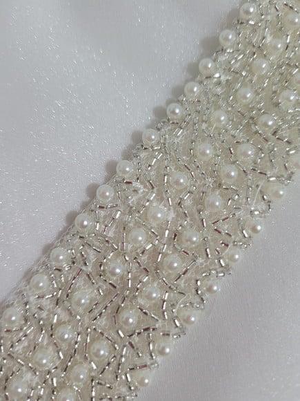 Cinto Bordado com Pérolas - Aplique 80cm