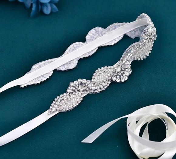Cinto Bordado com Strass