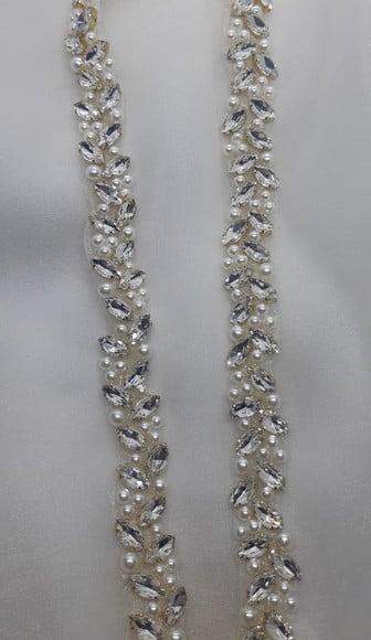 Cinto de Strass e Pérolas Dourado