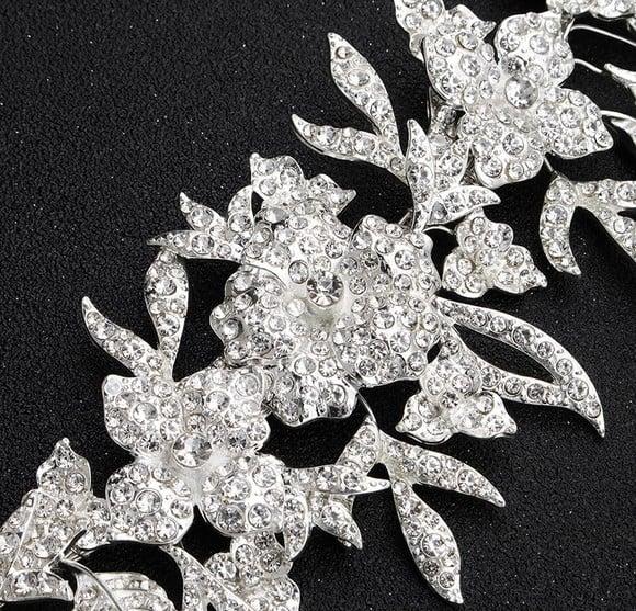 Cinto de strass flores e folhas prateado vestido de noiva