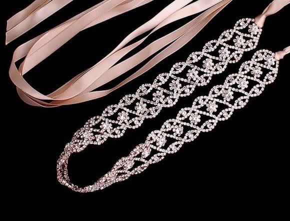 Cinto de strass flores trançadas rosé