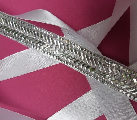 Cinto de Strass Geométrico para Vestido de Festa