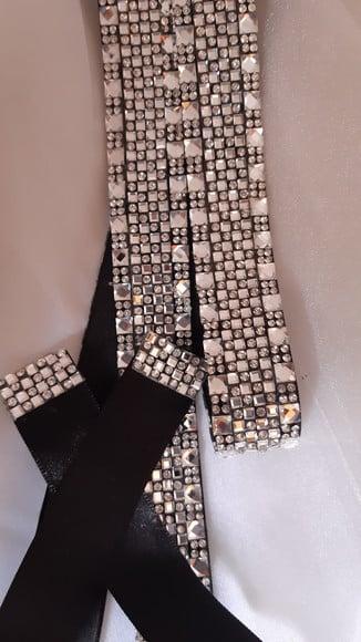 Cinto de Strass Prata Efeito Brilhante