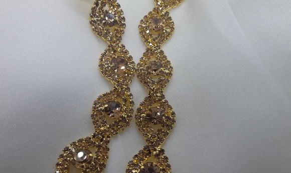 Cinto de Strass Trançado Dourado