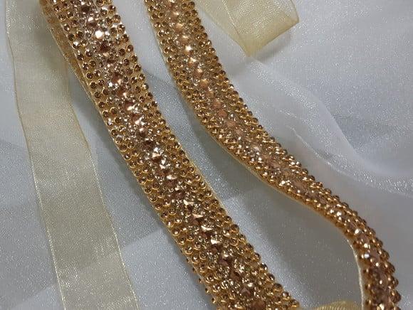 Cinto Dourado de Strass