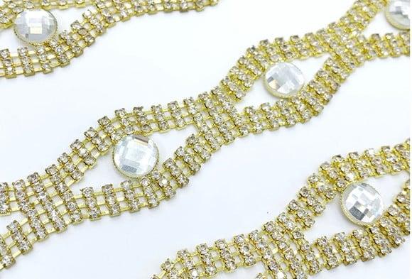 Cinto Dourado de Strass e Pedras