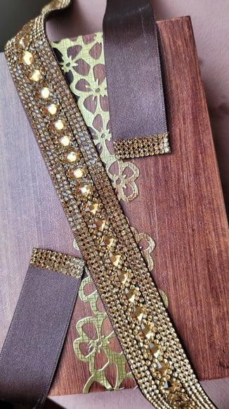 Cinto Dourado de Strass