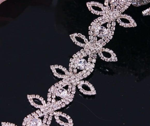 Cinto Flores de strass Prata, Dourado ou Rosé Gold