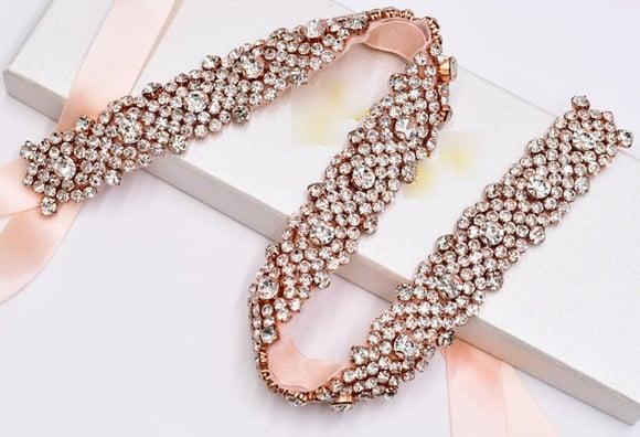 Cinto Luxuoso de Strass Rosé Gold