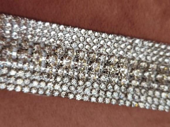 Cinto Prata de Strass Delicado - Várias Cores de Fita.