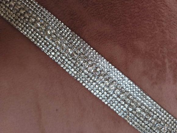 Cinto Prata de Strass Delicado - Várias Cores de Fita.