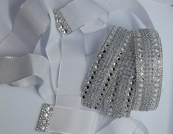Cinto Prateado com Strass e Mini Espelhos