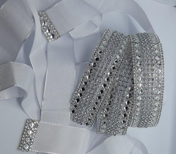 Cinto Prateado com Strass e Mini Espelhos Cintura Toda