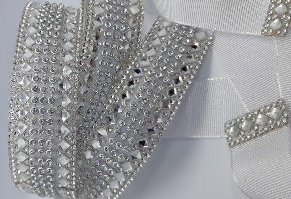 Cinto Prateado com Strass e Mini Espelhos