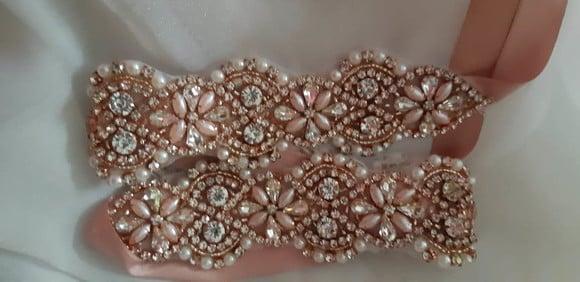 Cinto Rosé de Strass e Pérolas