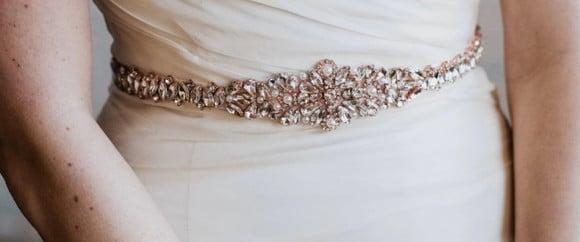 Cinto Rosé Gold Grande de Strass e Pérolas