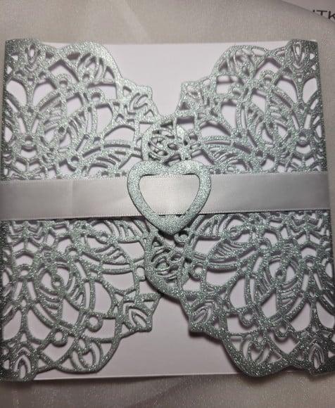 Envelope Rendado Prata com Glitter para convite casamento 15 anos