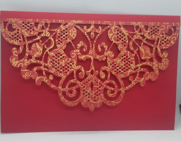 Convite Vermelho com Dourado