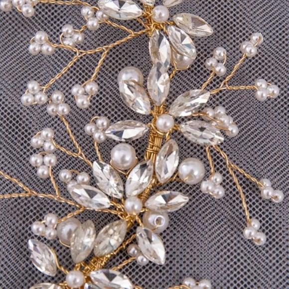 Coroa Tiara com Pérolas e Cristais