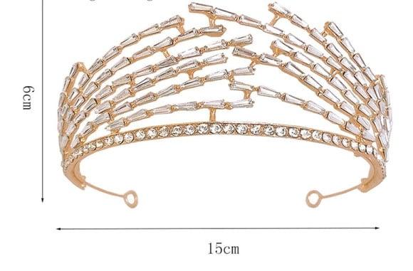Coroa Tiara luxo de strass prata ou dourada