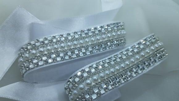 Kit Cinto e Acessório para Cabelo Strass com Pérolas Prata